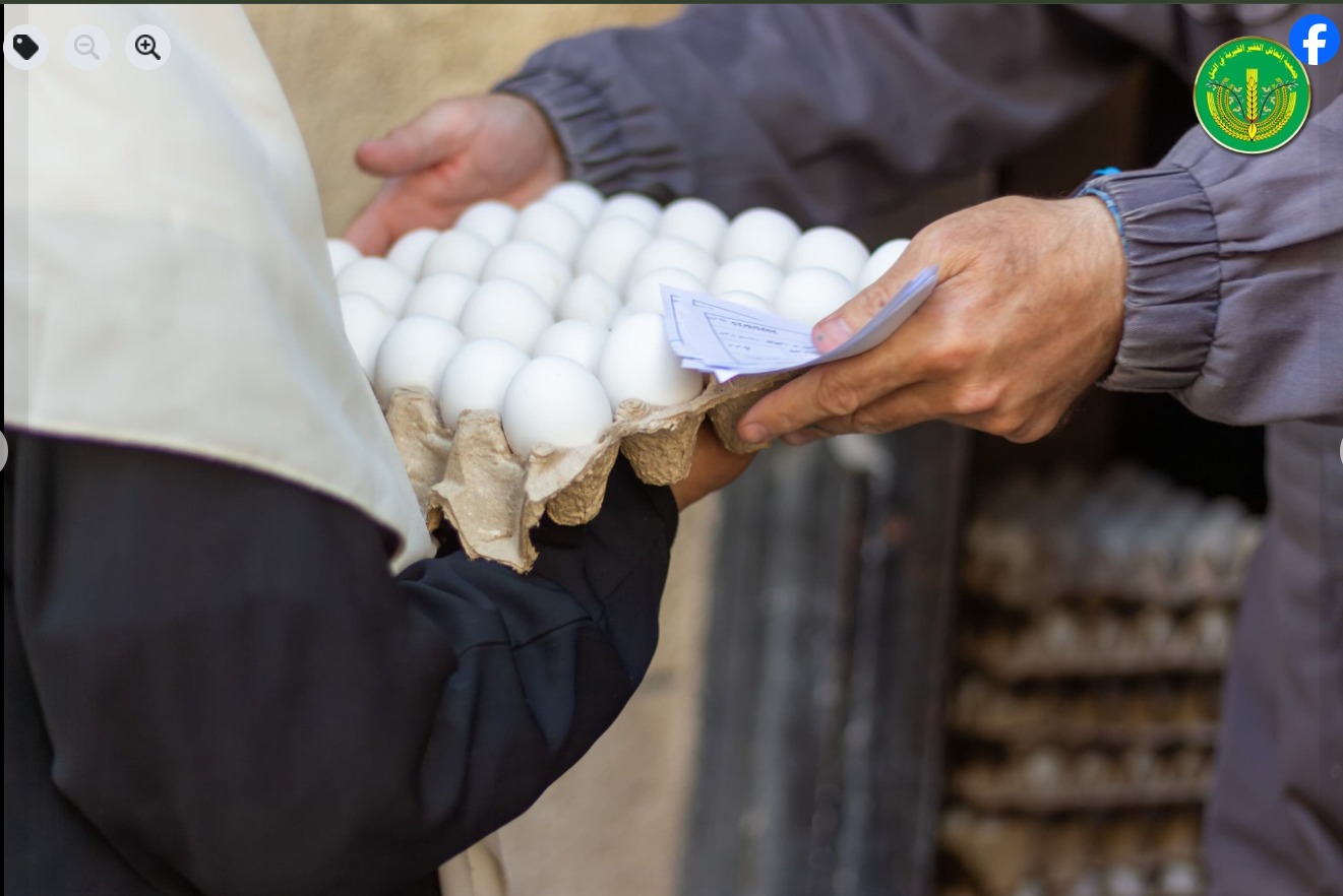 الانتهاء من توزيع المساعدات العينية والنقدية للمدرجين والأيتام للشهر السادس "حزيران"